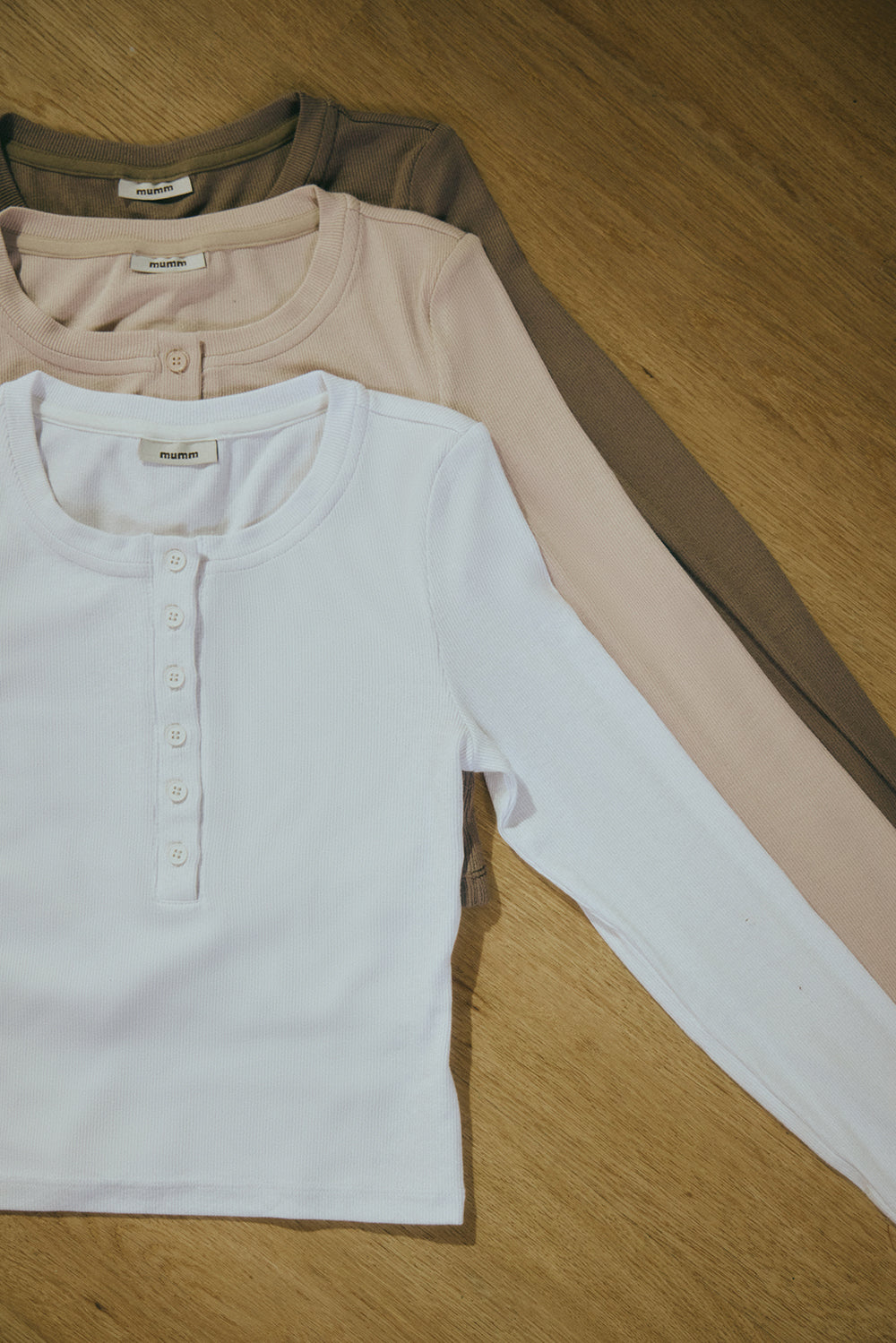 一見鍾情羅紋開釦長袖上衣<br>Elegant Rib Knit Press Button Long Sleeve Top