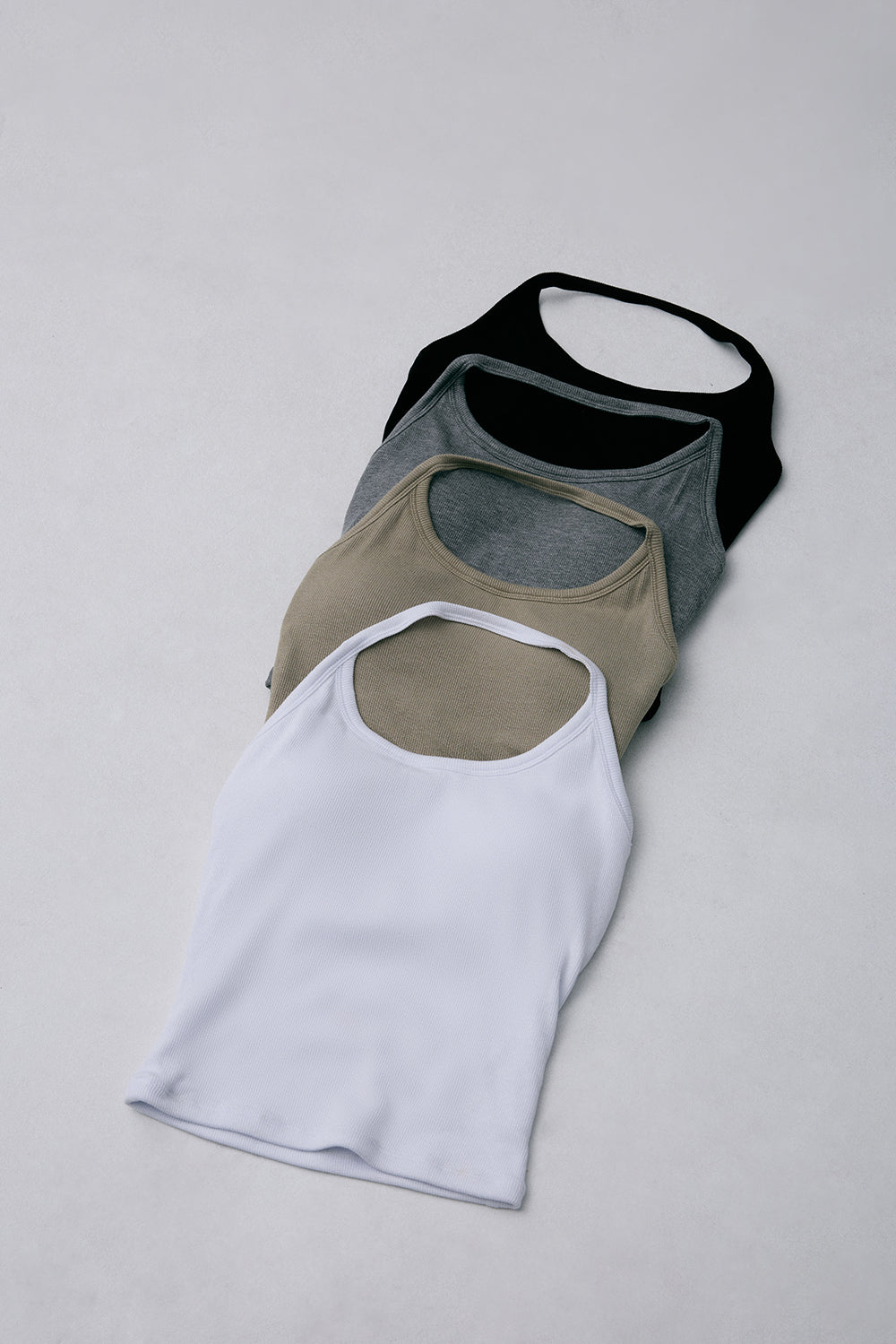 一見鍾情羅紋繞脖BraTop<br>Elegant Rib Halter U-Neck Bratop