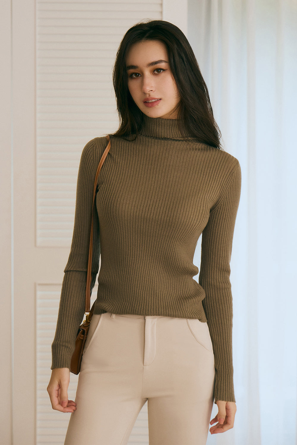 高領針織羊毛長袖上衣<br>High Neck Ribbed Long Sleeve Top