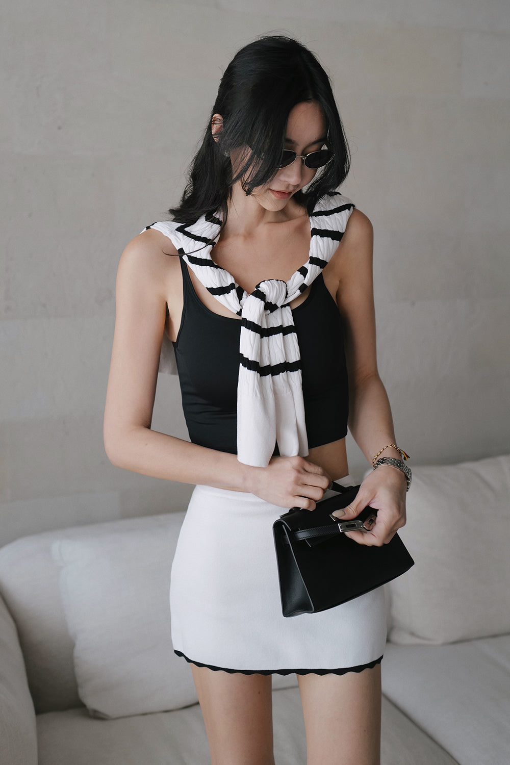 冰紗花邊短裙<br>Ripple Trim Knit Mini Skirt