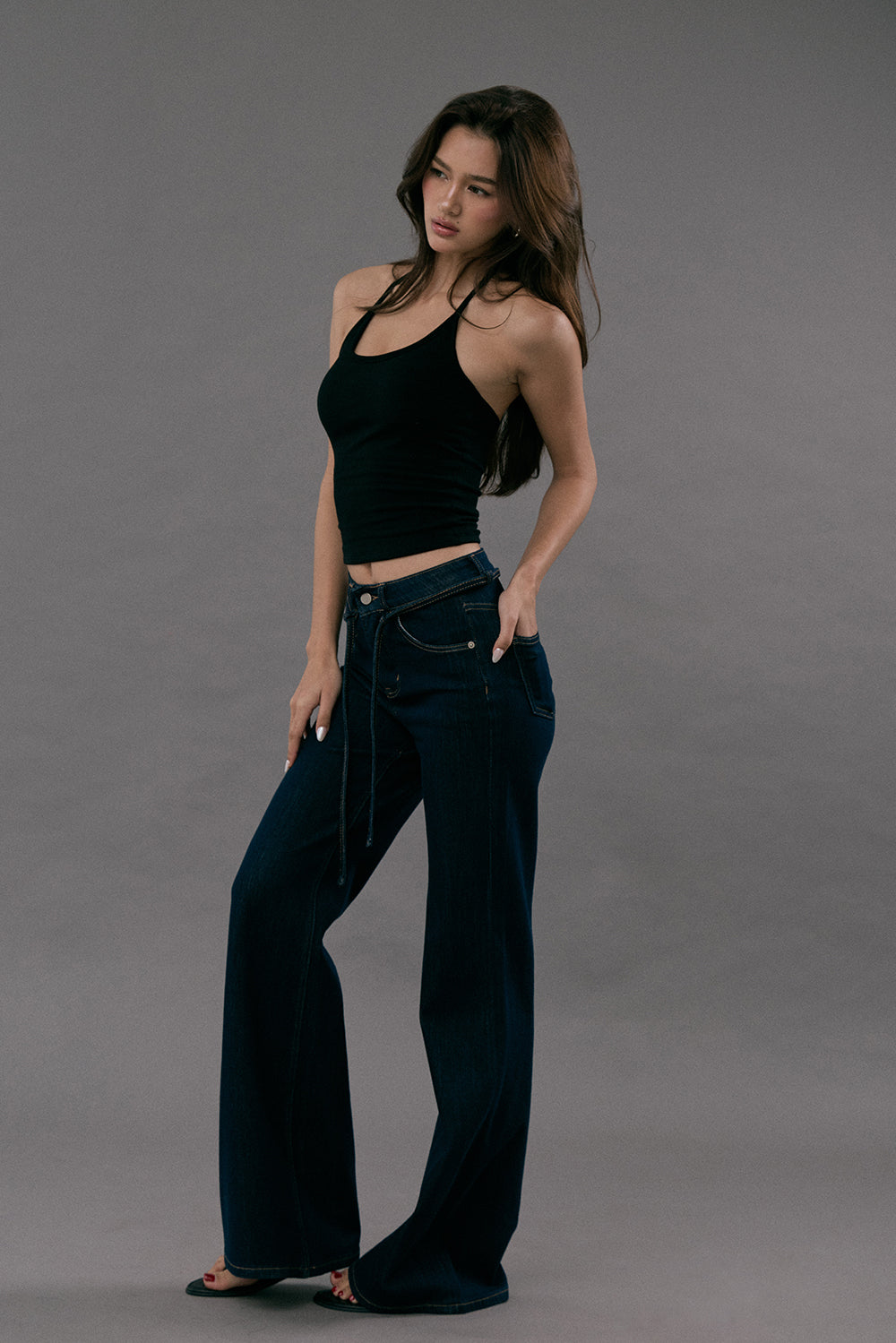 一見鍾情羅紋繞脖BraTop<br>Elegant Rib Halter U-Neck Bratop