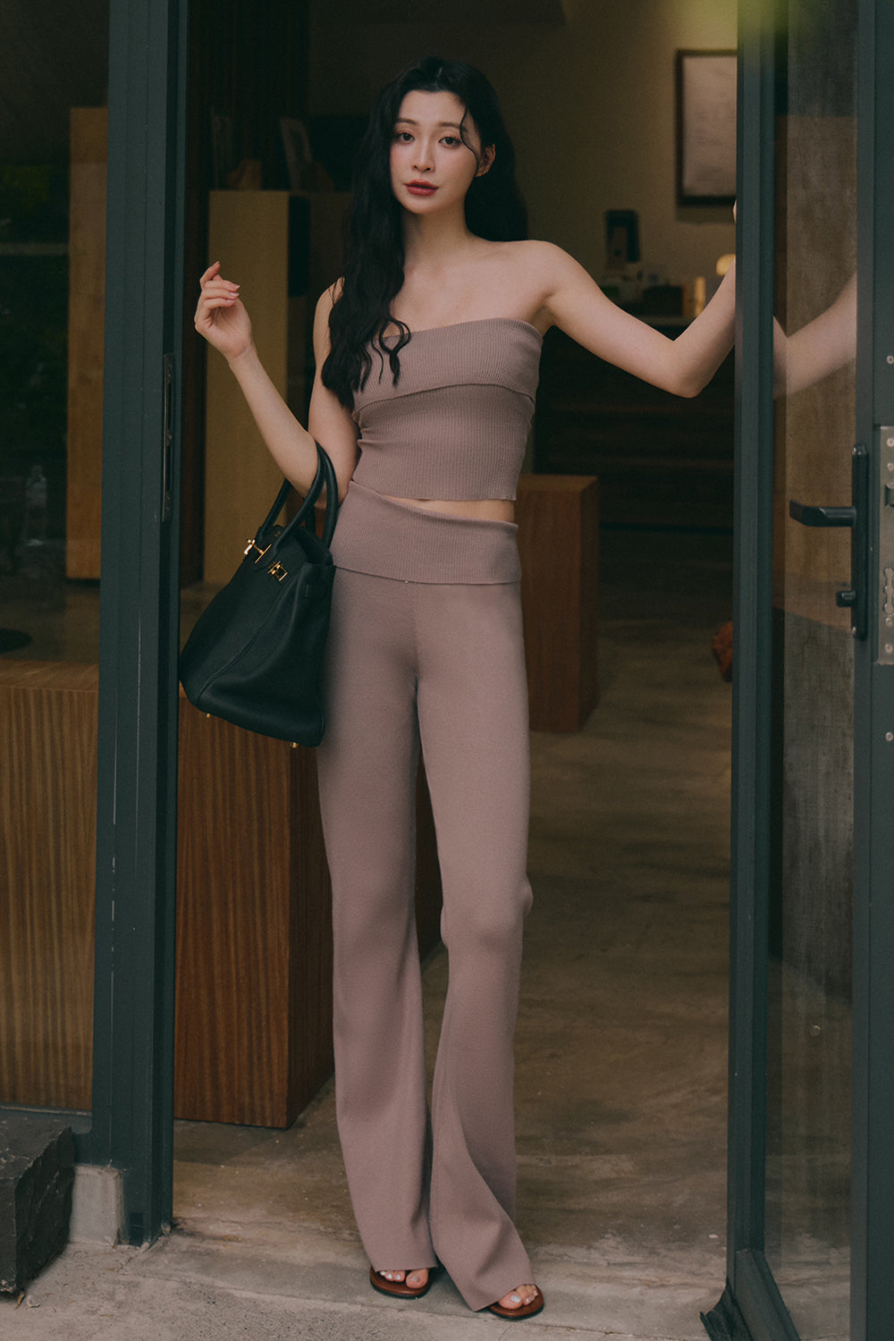 溫絨針織翻領平口BraTop<br>Gentle Touch Knit Strapless BraTop