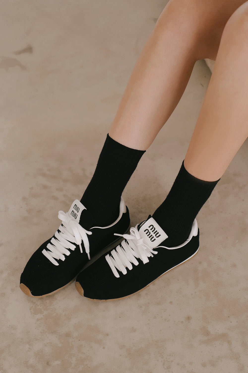 羅紋中筒襪<br>Crew Socks