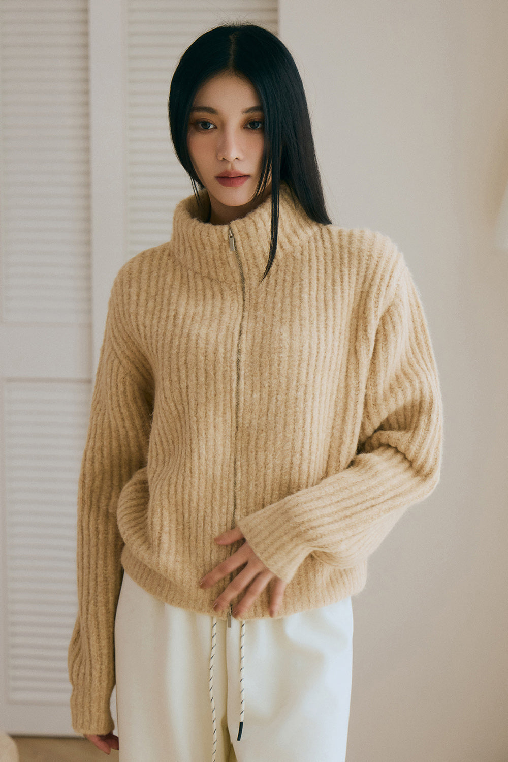 羊毛拉鍊外套<br>Wool Zip Jacket