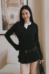 假兩件V領長袖針織上衣<br>Faux Two-Piece V-Neck Sweater