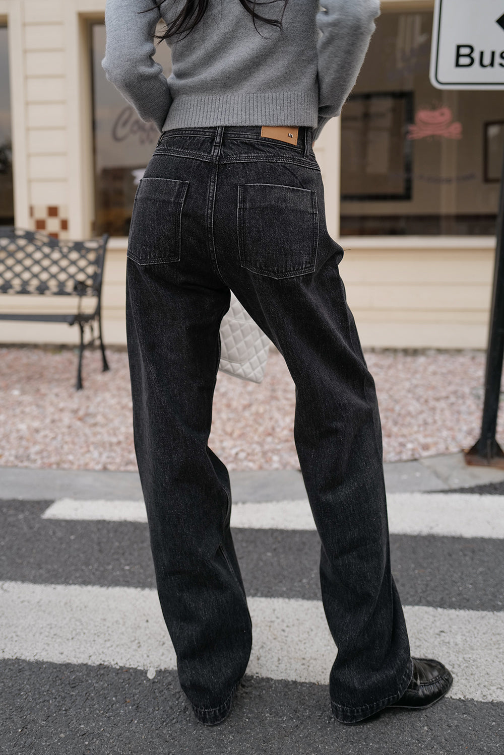 水洗修身牛仔寬褲<br>Washed Wide Leg Jeans