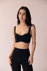 一週七天不跑杯內衣<br>7 Days a Week Heart Shape BRA TOP