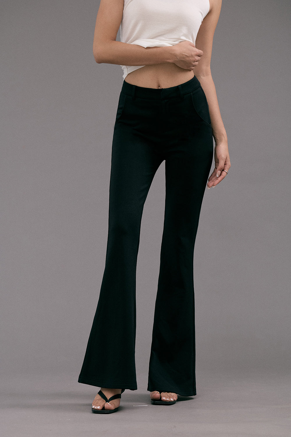 激瘦長腿喇叭褲<br>Elongated Slim Waist Pants